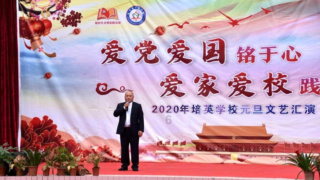 救援小孔雀